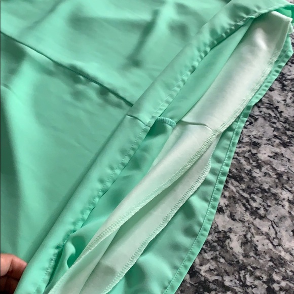 Mint Green Dress w/ Crotchet Design - Picture 3 of 6